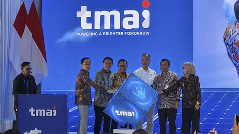 Menperin Resmikan Pabrik Panel Surya Terbesar di RI, Nilai Investasi Rp 1,5 T